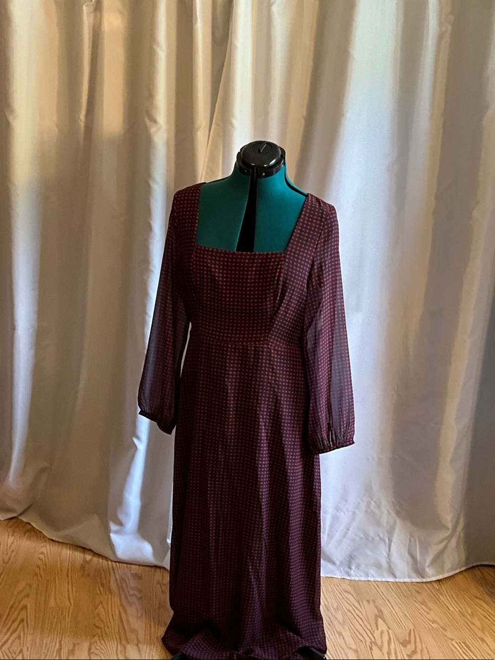 Gilli Burgundy Checked Square-Neck Maxi Dress